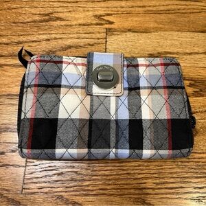 NWOT Vera Bradley Perfectly Plaid RFID Turnlock Wallet Clutch CardHolder Quilted